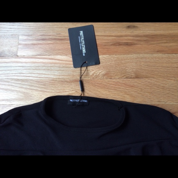 Ruffled top - Picture 4 of 8